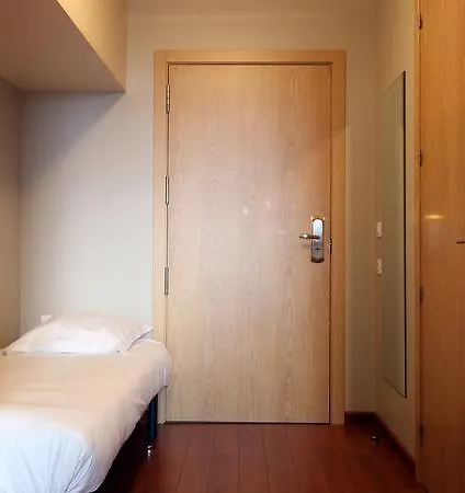 Aux Balcons Du Sancy Hotel apartamentowy 3*