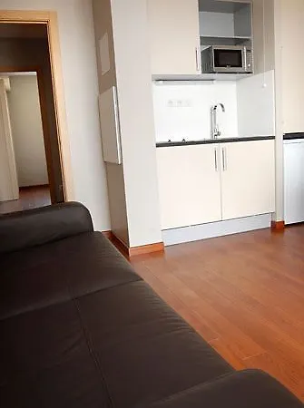 Aux Balcons Du Sancy Hotel apartamentowy 3*