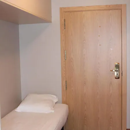 Hotel apartamentowy Aux Balcons Du Sancy 3*